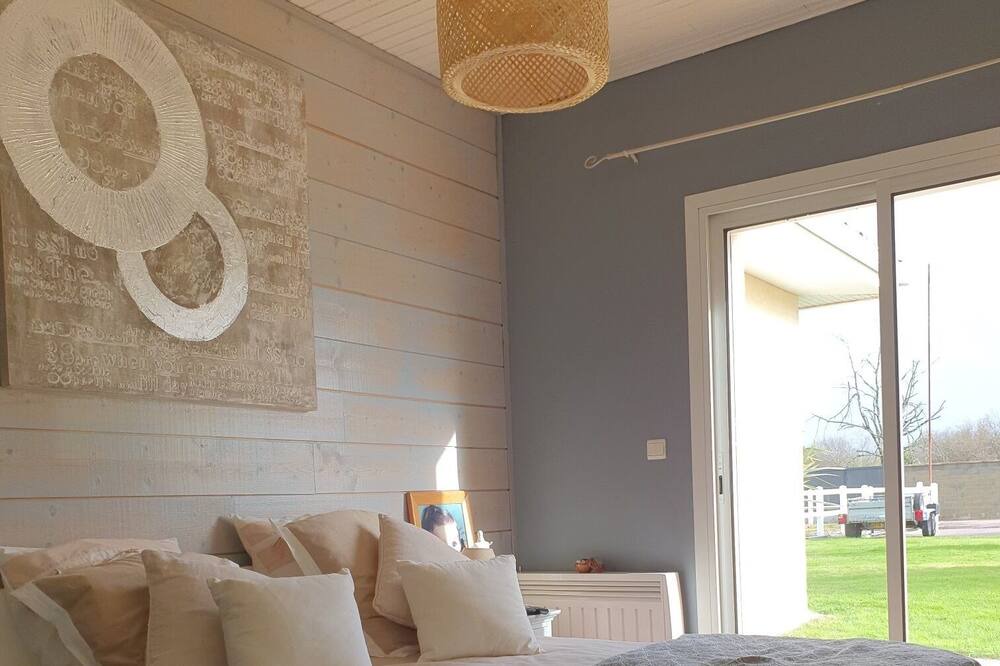 Photo of Bedroom in Merignac