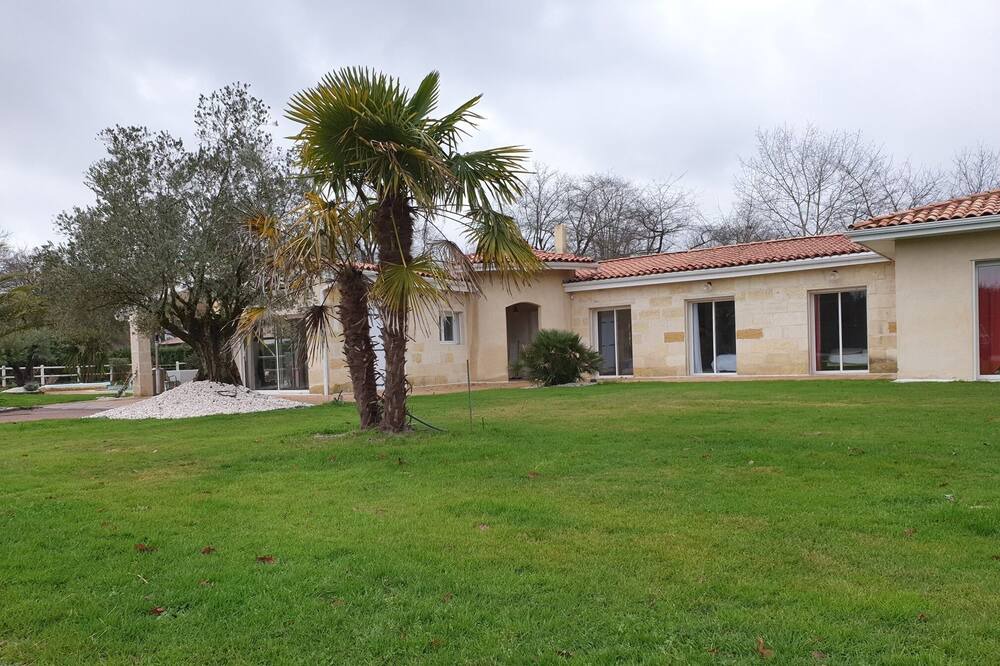 Photo of Outdoor in Merignac