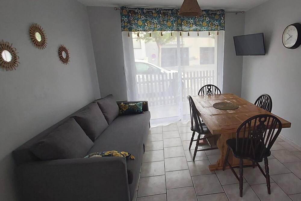 Photo of Livingroom in Hauteville-sur-Mer