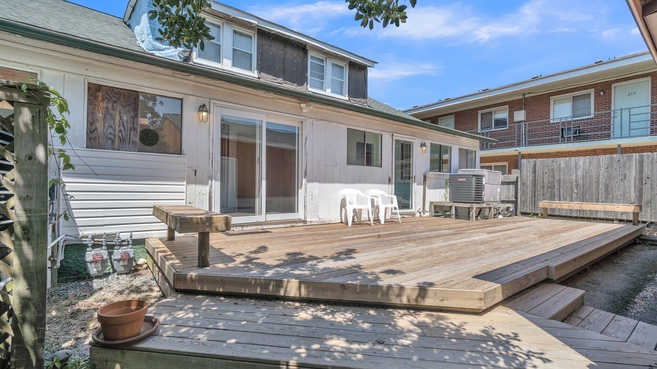 Photo of Others in Willoughby Spit