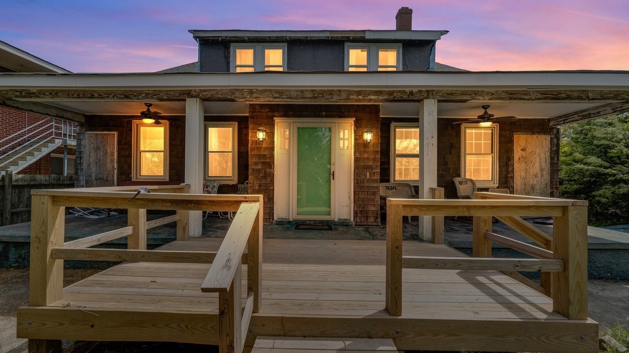 Photo of Others in Willoughby Spit