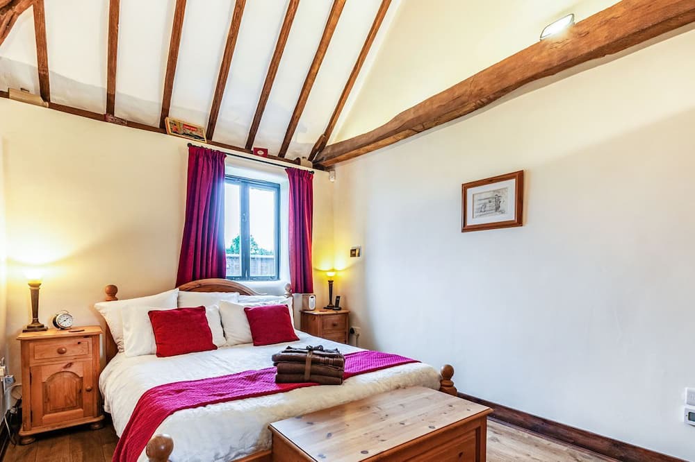 Photo of Bedroom in Stalisfield