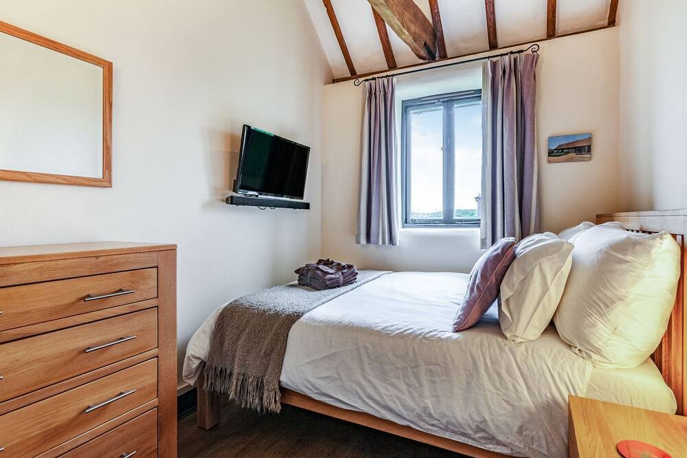 Photo of Bedroom in Stalisfield