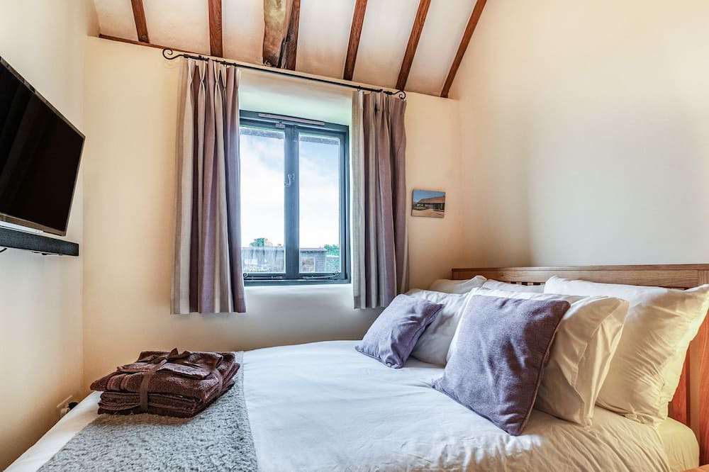 Photo of Bedroom in Stalisfield