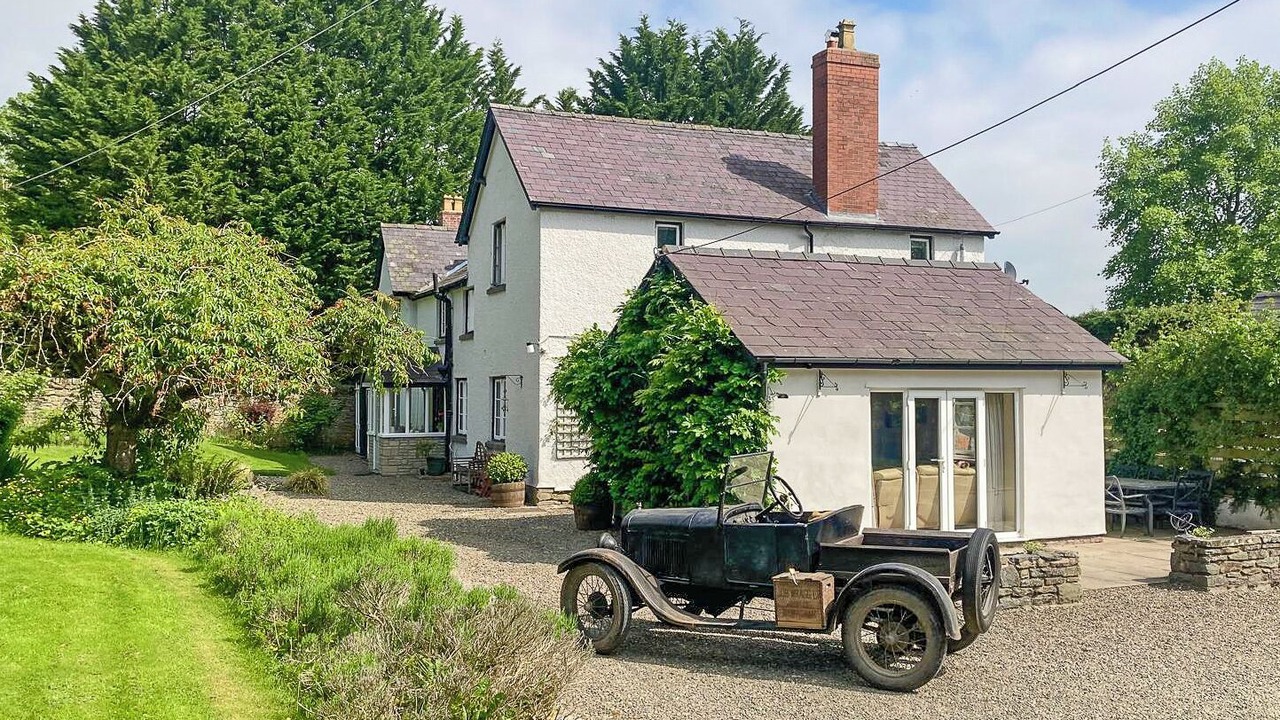 Photo of Outdoor in Adforton