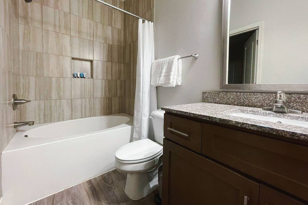 Photo of Bathroom in Ferndale