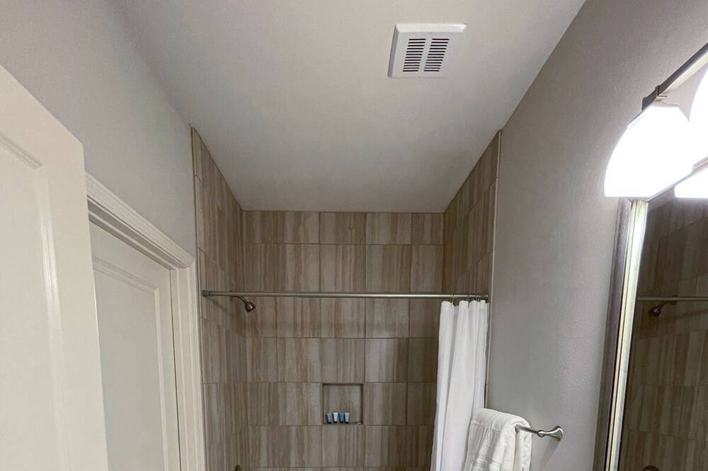 Photo of Bathroom in Ferndale