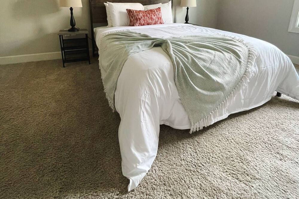 Photo of Bedroom in Ferndale
