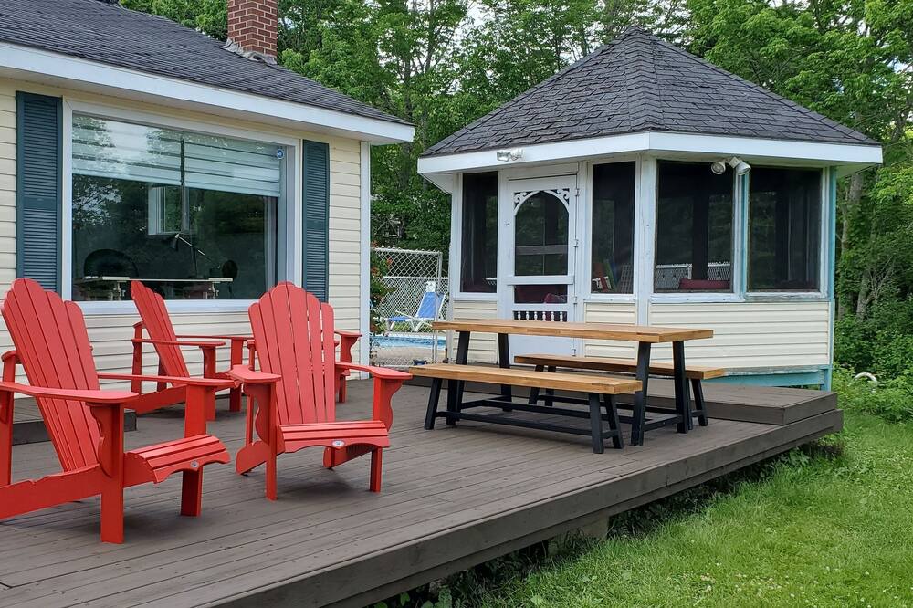 Photo of Patio Balcony in Antigonish County