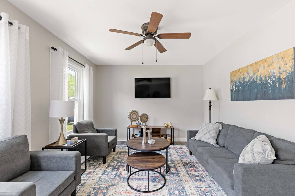 Photo of Livingroom in Chesterfield