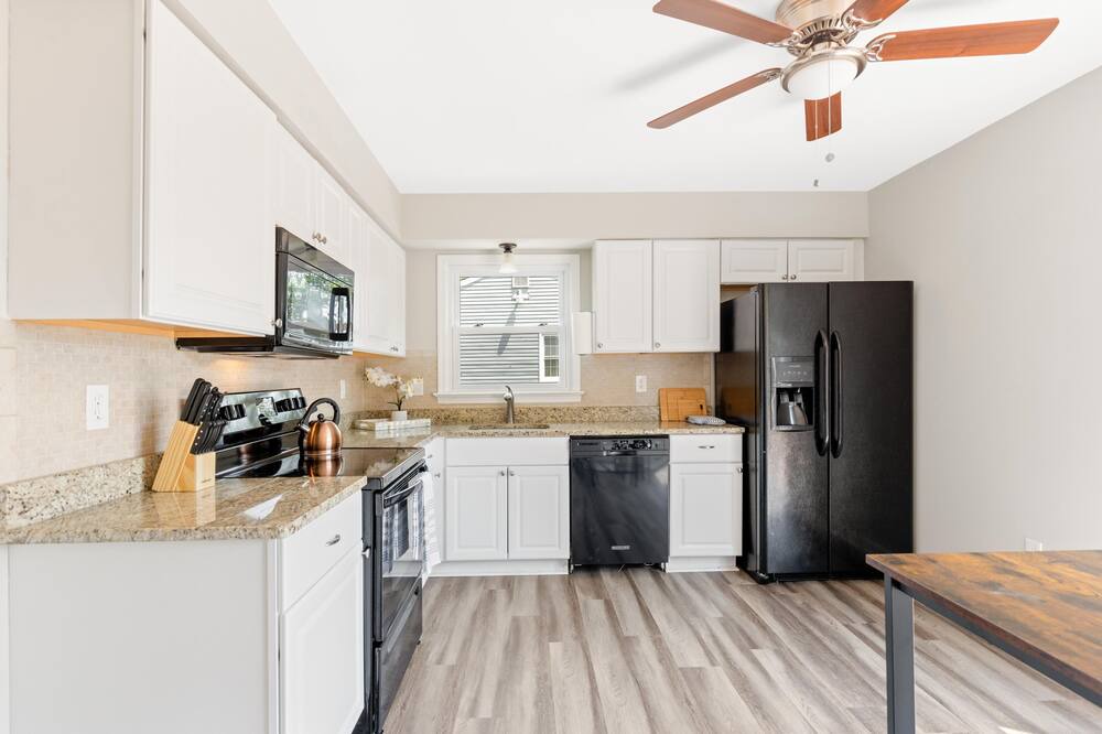 Photo of Kitchen in Chesterfield