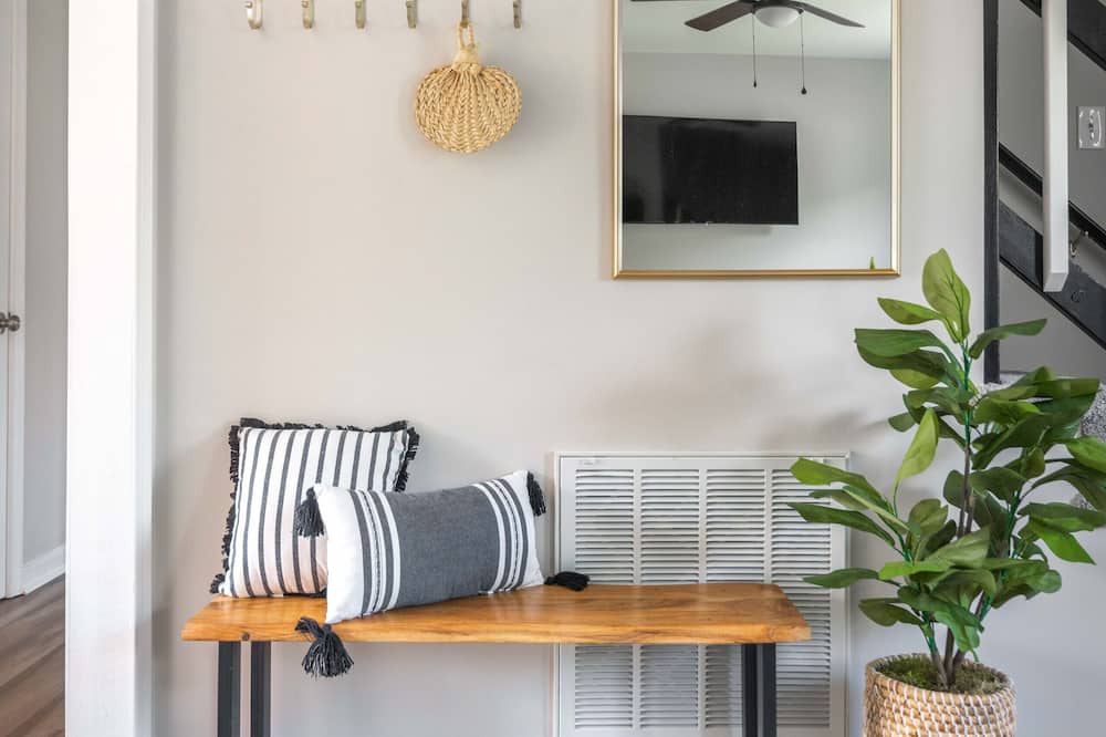 Photo of Livingroom in Chesterfield