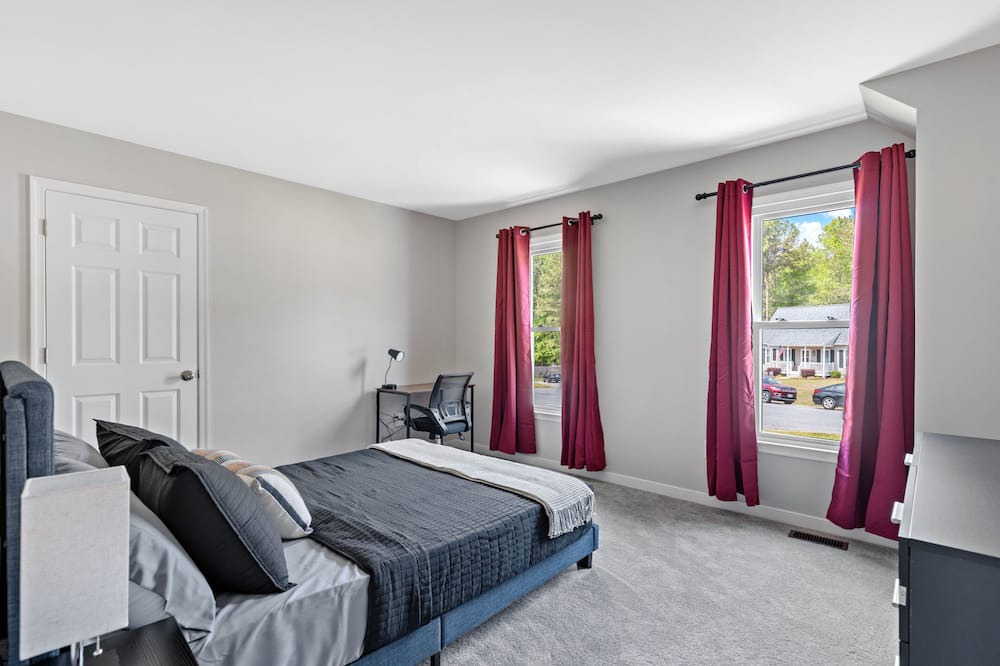 Photo of Bedroom in Chesterfield