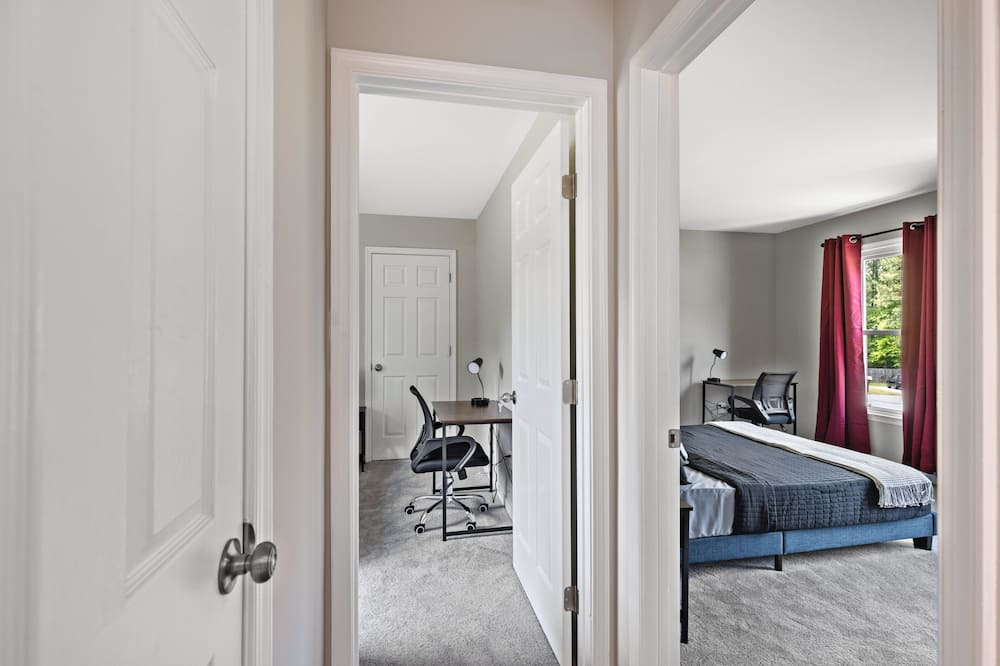 Photo of Bedroom in Chesterfield