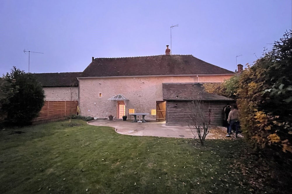 Photo of Outdoor in La Mesniere