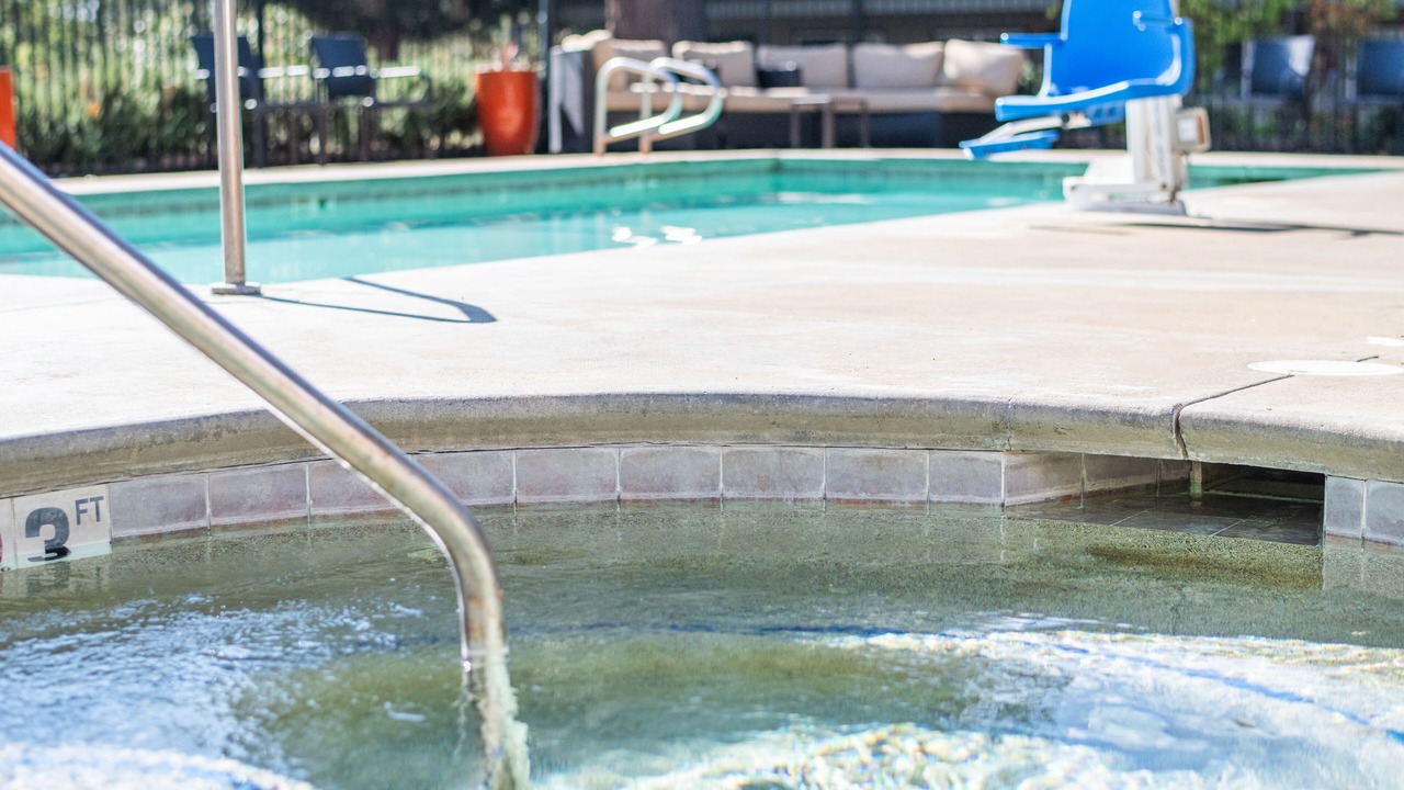 Photo of Outdoor in Groveland