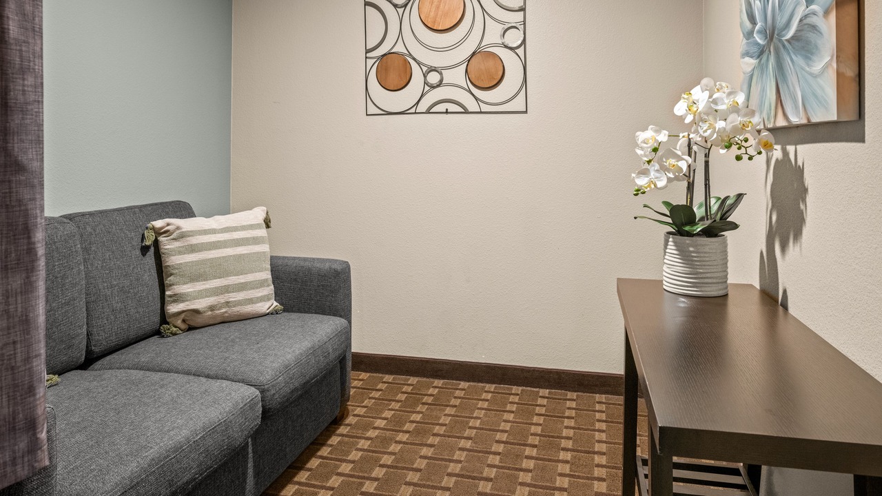 Photo of Bedroom in Groveland