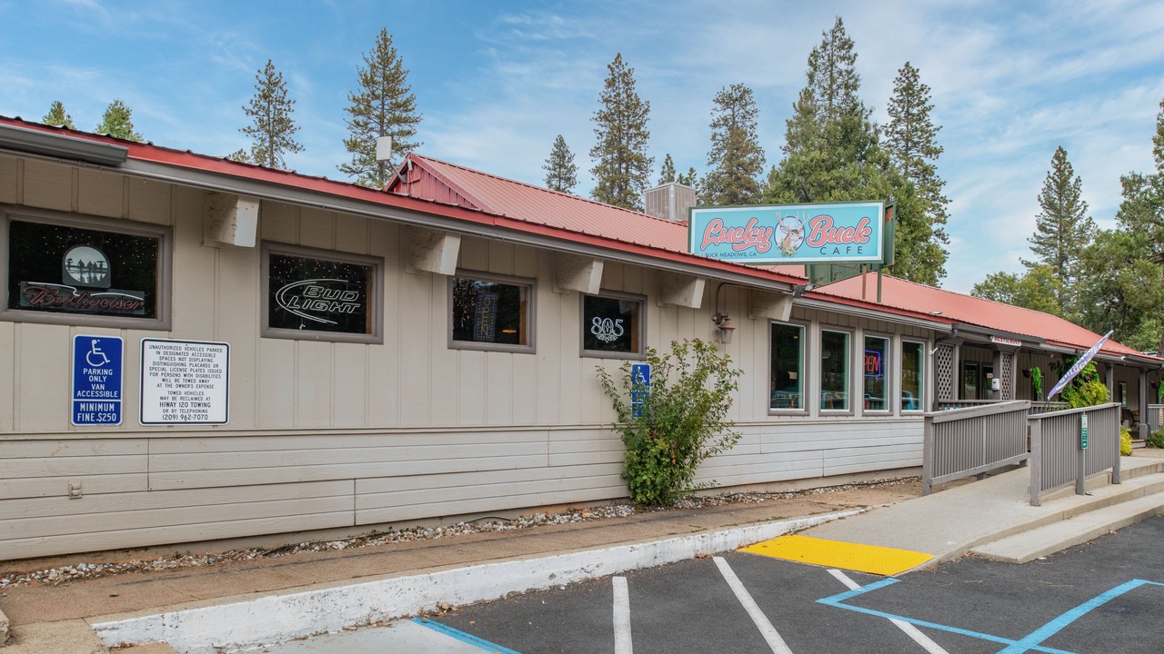 Photo of Others in Groveland