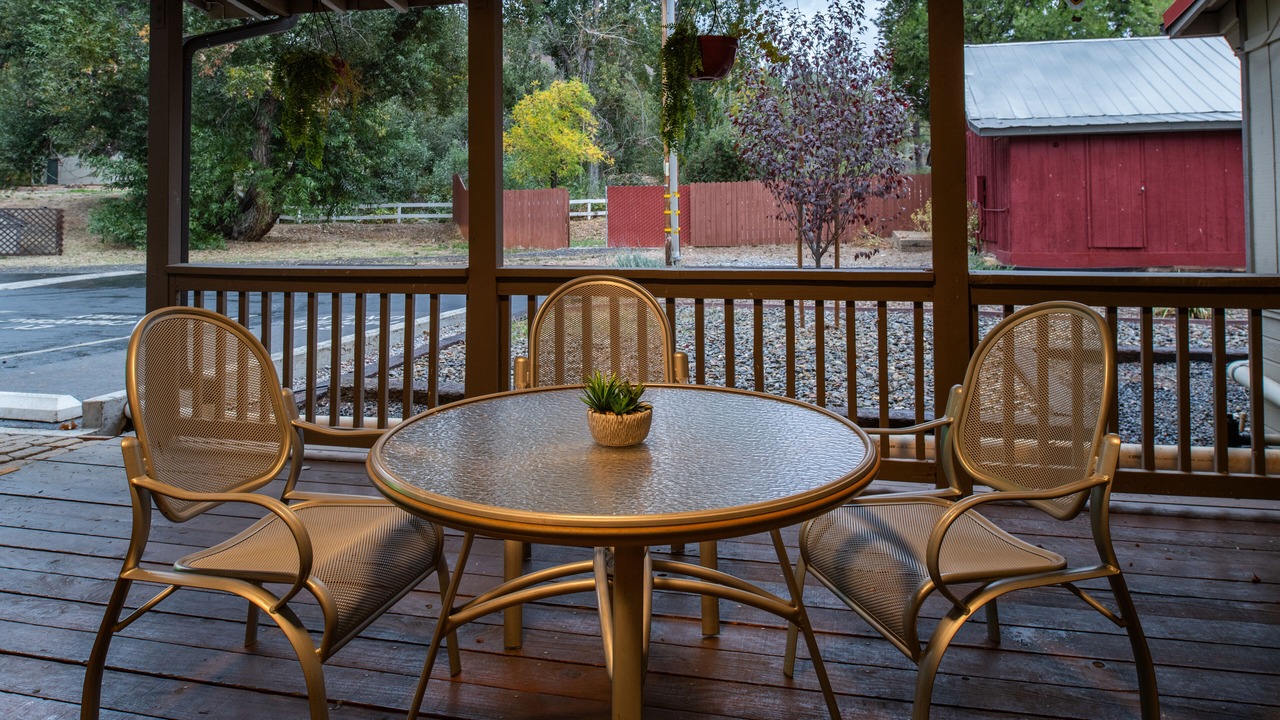 Photo of Bedroom in Groveland