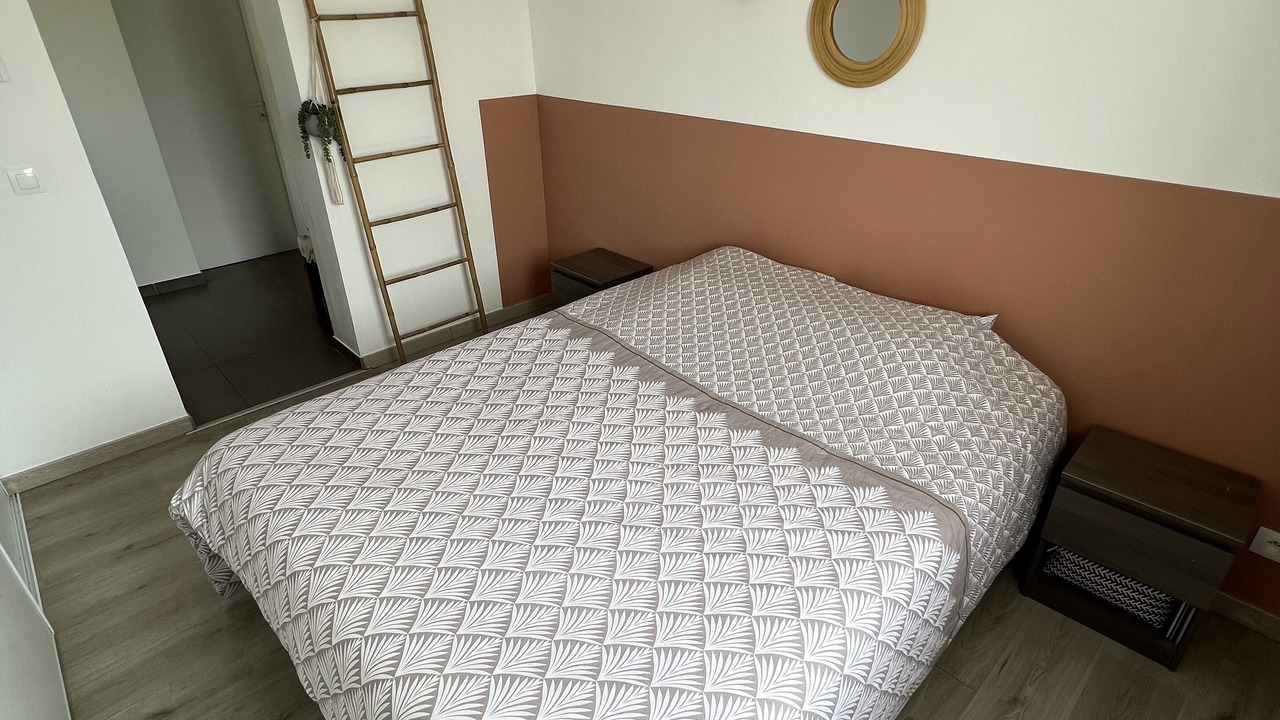 Photo of Others in Senas