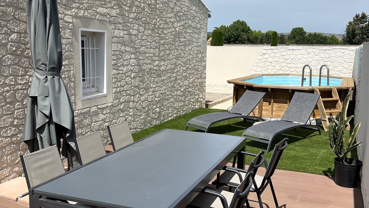 Photo of Outdoor in Senas