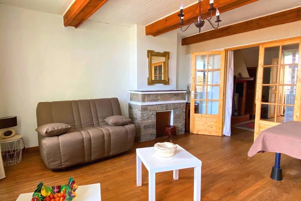 Photo of Bedroom in Latour-de-France