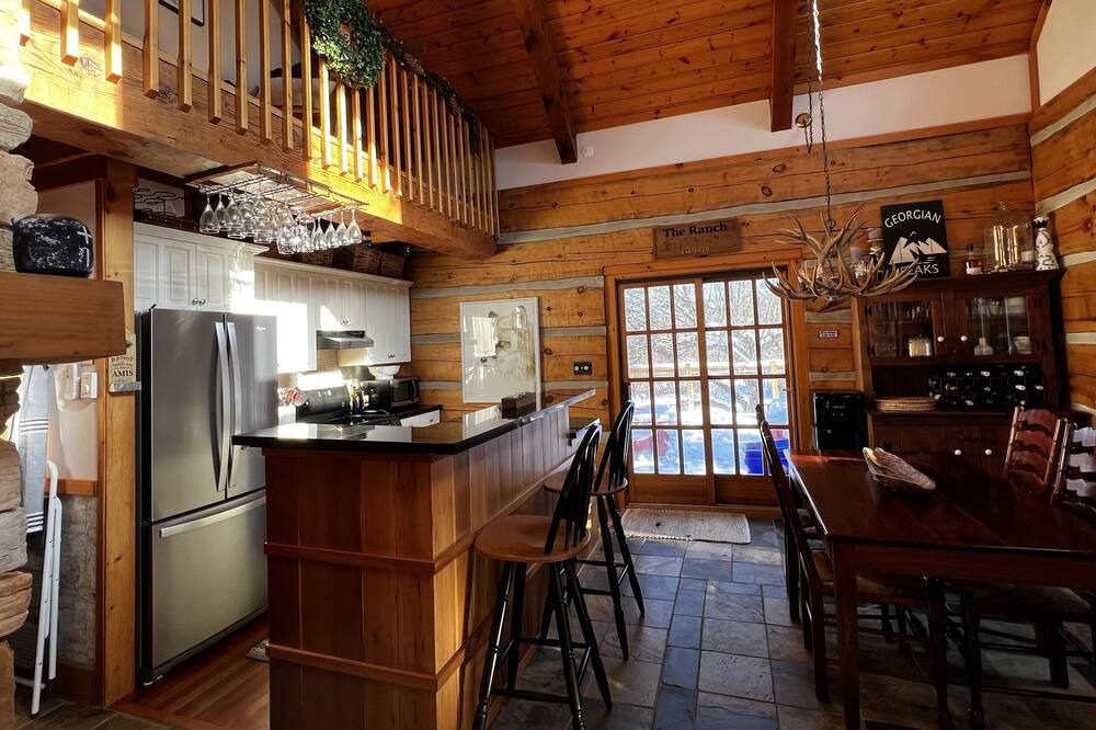 Photo of Kitchen in The Blue Mountains