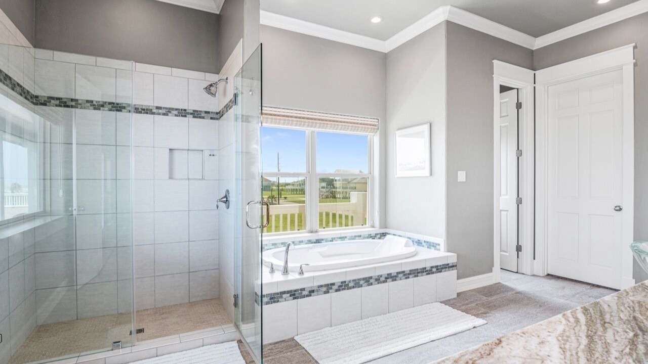 Photo of Bathroom in Crystal Beach