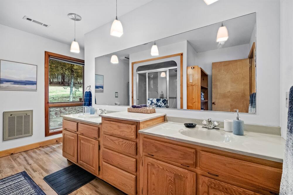 Photo of Bathroom in Carroll County