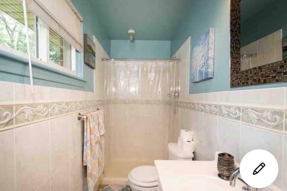 Photo of Bathroom in Farmington Hills