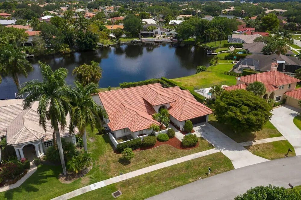 Photo of Outdoor in Greenview Shores