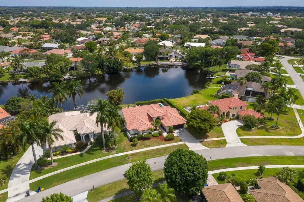 Photo of Outdoor in Greenview Shores