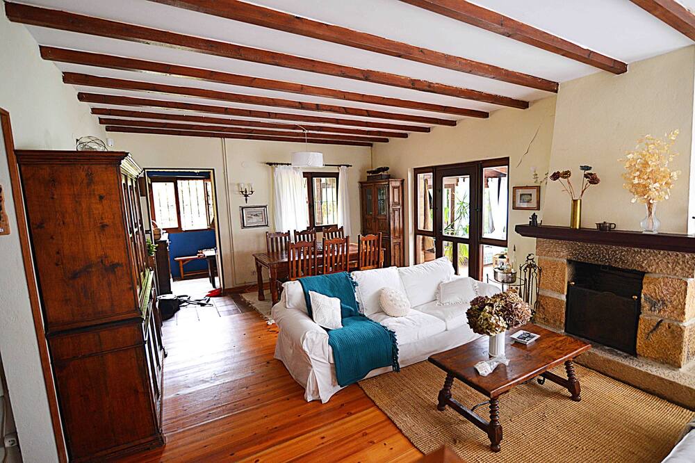 Photo of Livingroom in Orena