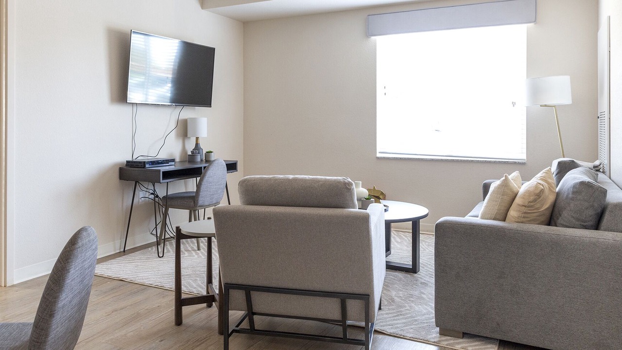 Photo of Livingroom in Overland Park