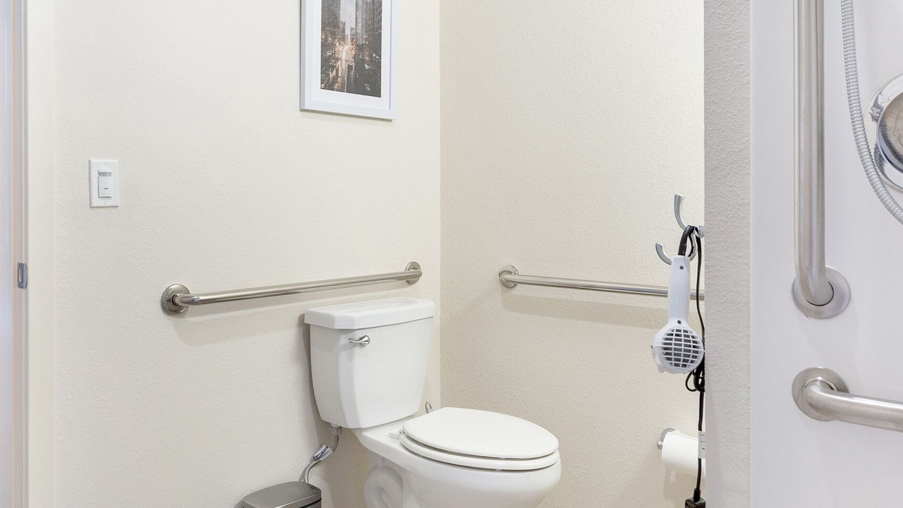 Photo of Bathroom in Overland Park