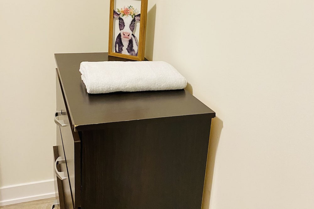 Photo of Bedroom in Stoney Creek