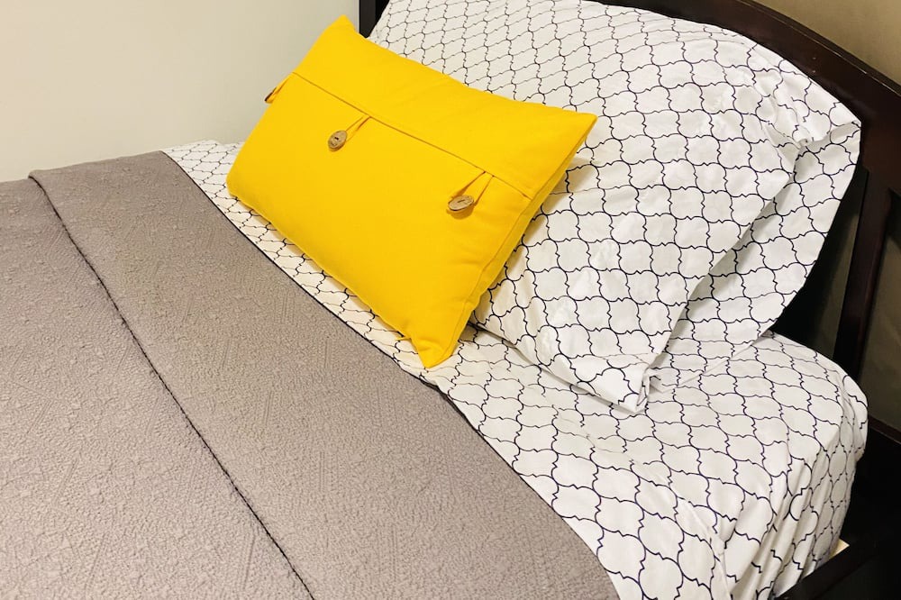 Photo of Bedroom in Stoney Creek