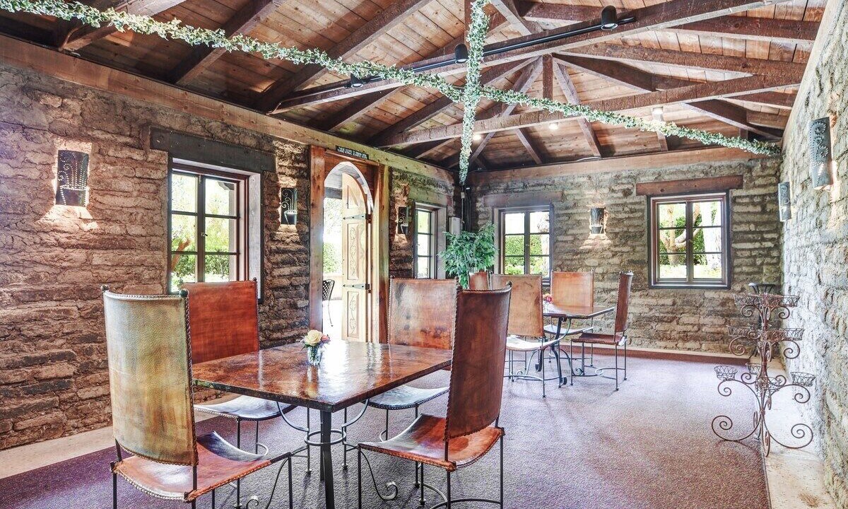 Photo of Others in Sonoma