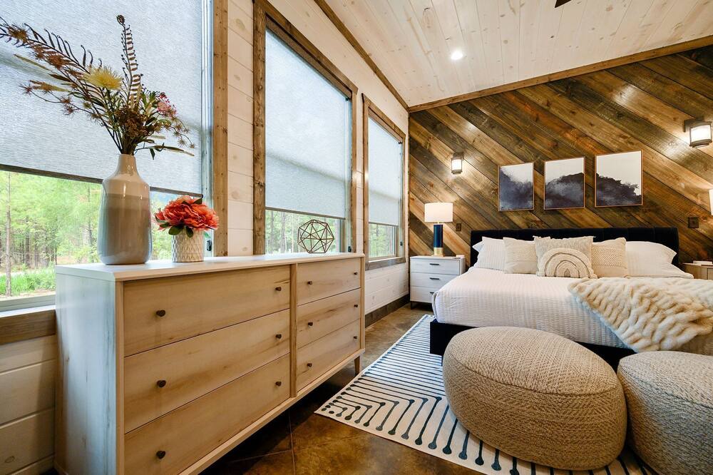 Photo of Bedroom in Golden