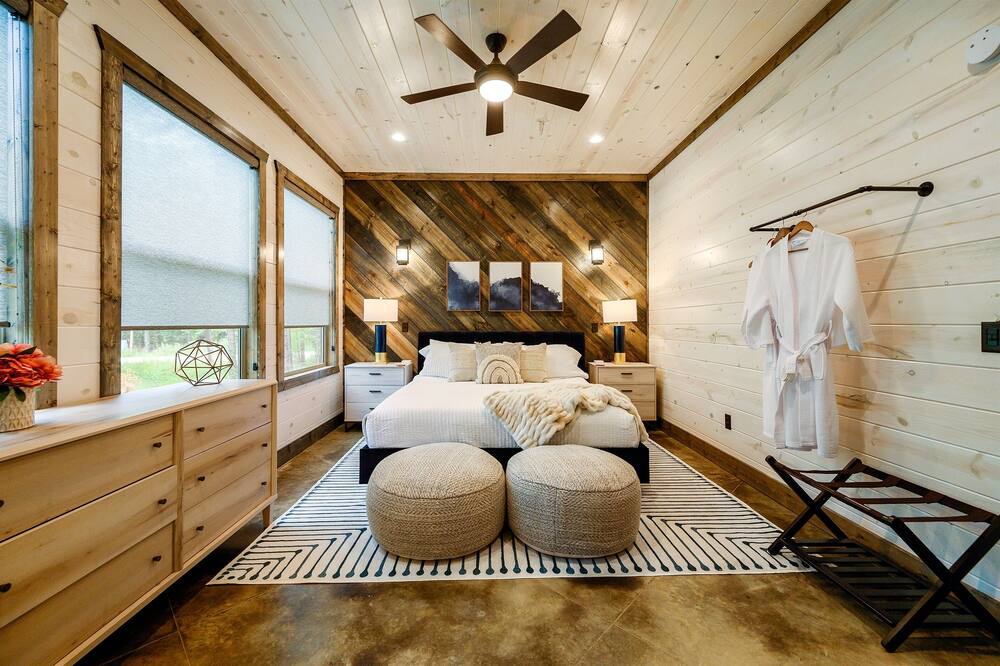 Photo of Bedroom in Golden