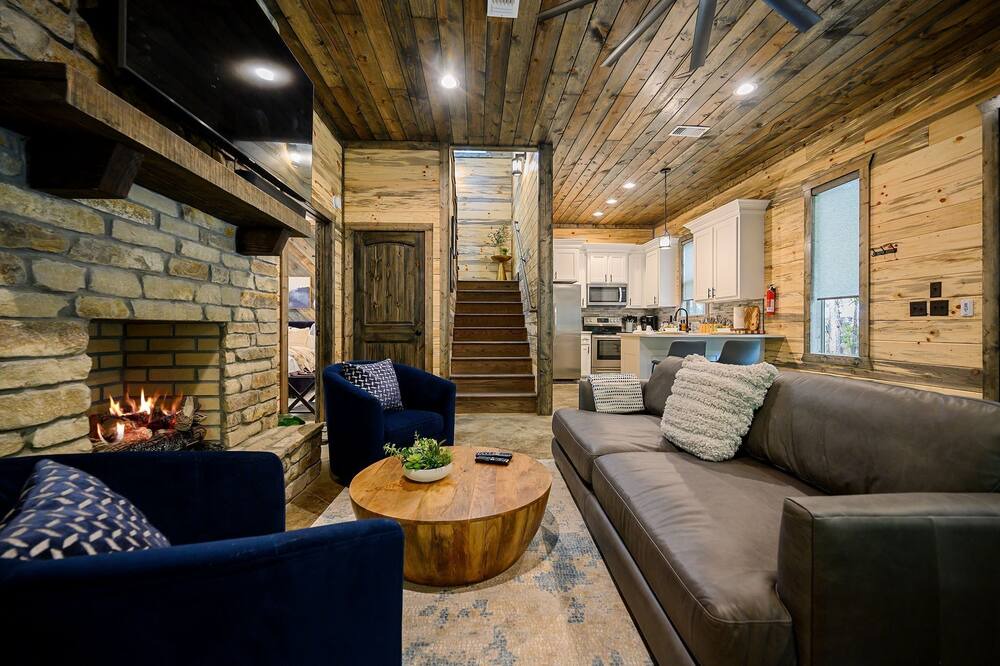 Photo of Livingroom in Golden