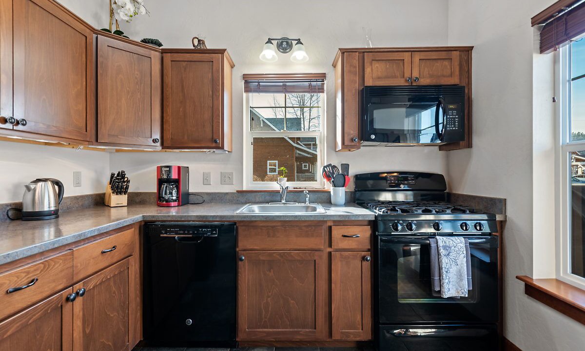 Photo of Kitchen in Dover Bay