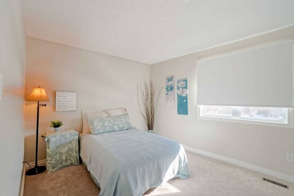 Photo of Bedroom in Brampton