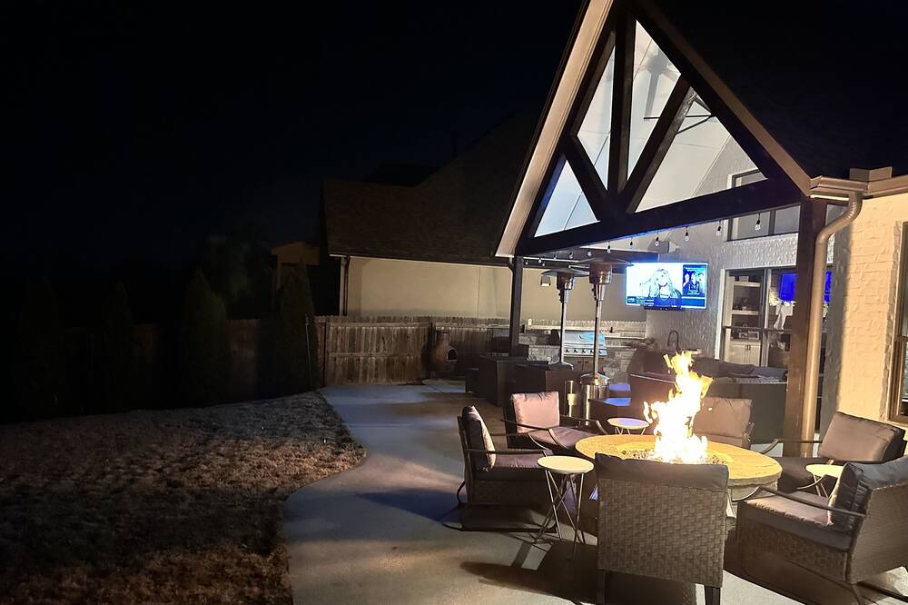 Photo of Outdoor in Bixby
