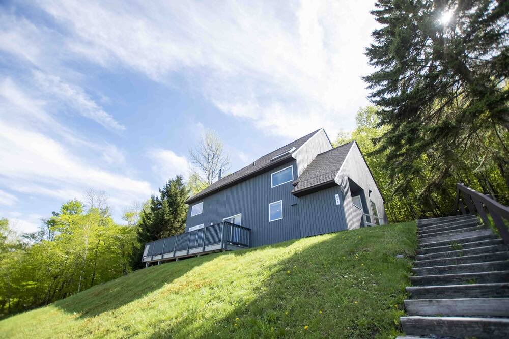 Photo of Outdoor in Warren