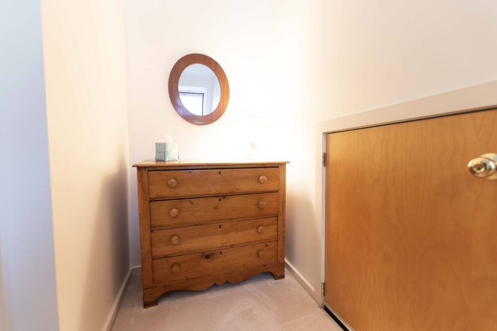 Photo of Bedroom in Warren