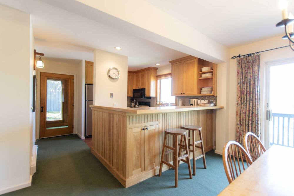 Photo of Kitchen in Warren