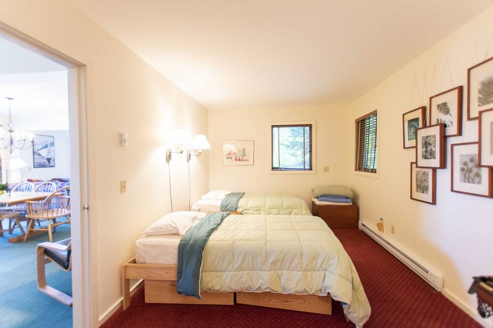 Photo of Bedroom in Warren