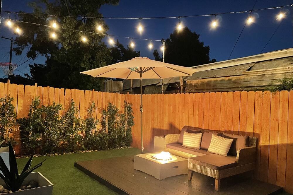 Photo of Patio Balcony in Compton