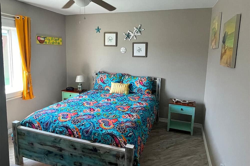 Photo of Bedroom in Aransas Pass